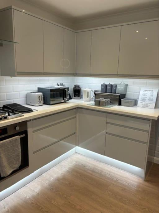 Clarke'S Airbnb Villa Worthing Dış mekan fotoğraf
