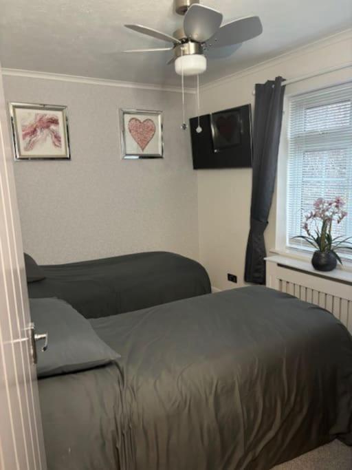 Clarke'S Airbnb Villa Worthing Dış mekan fotoğraf